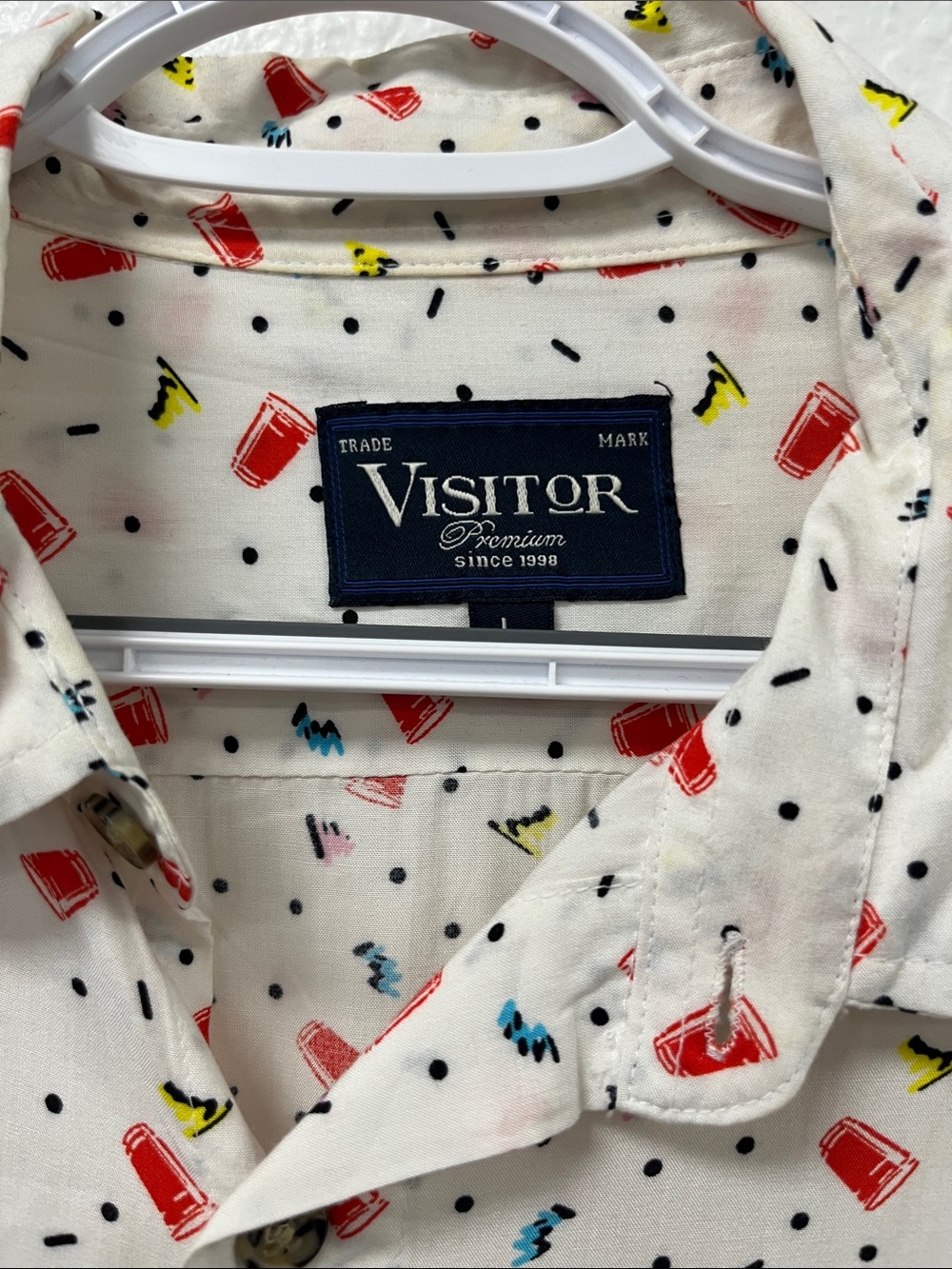 Visitor premium short sleeve button down shirt
#1069 - Picture 2 of 4